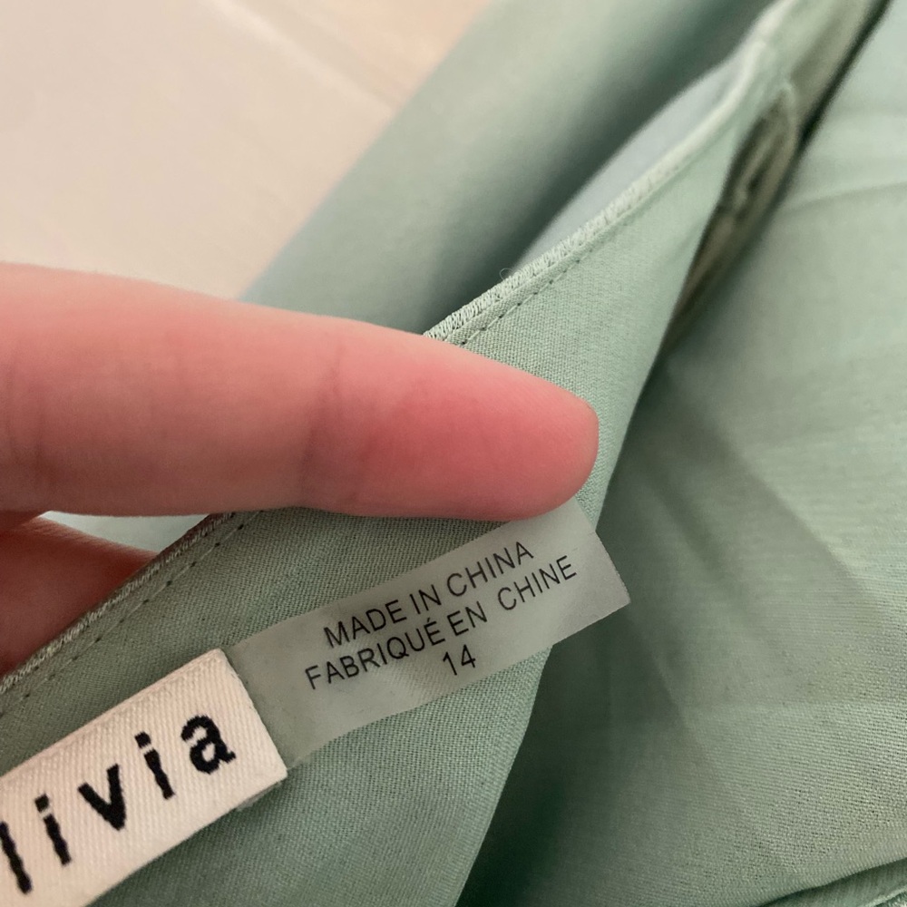 Alice + Olivia Harmony Asymmetric Satin Cowl Halter Dress Sage Green Women’s 14 - Picture 10 of 10